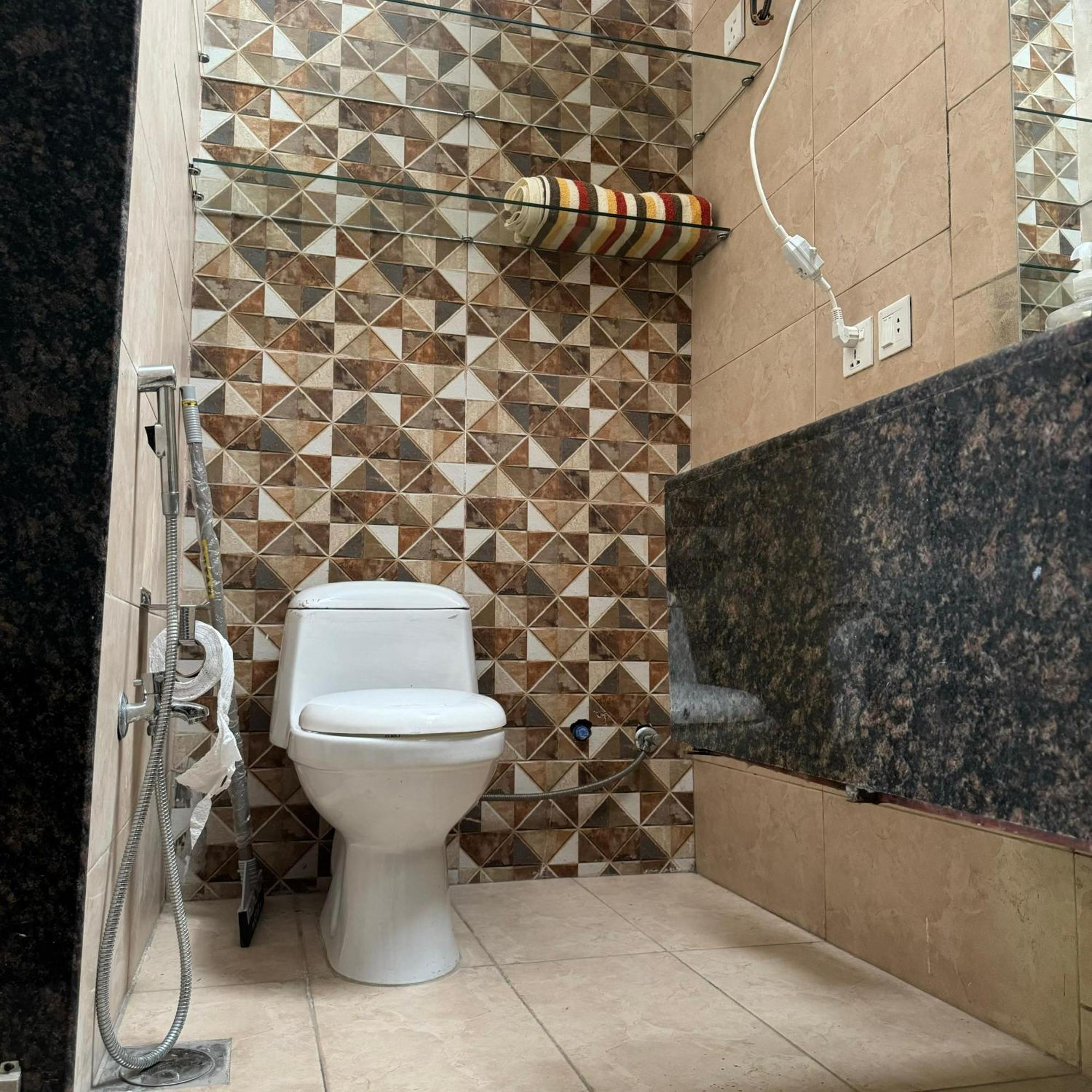 רוואלפינדי Greenlux Residency מראה חיצוני תמונה